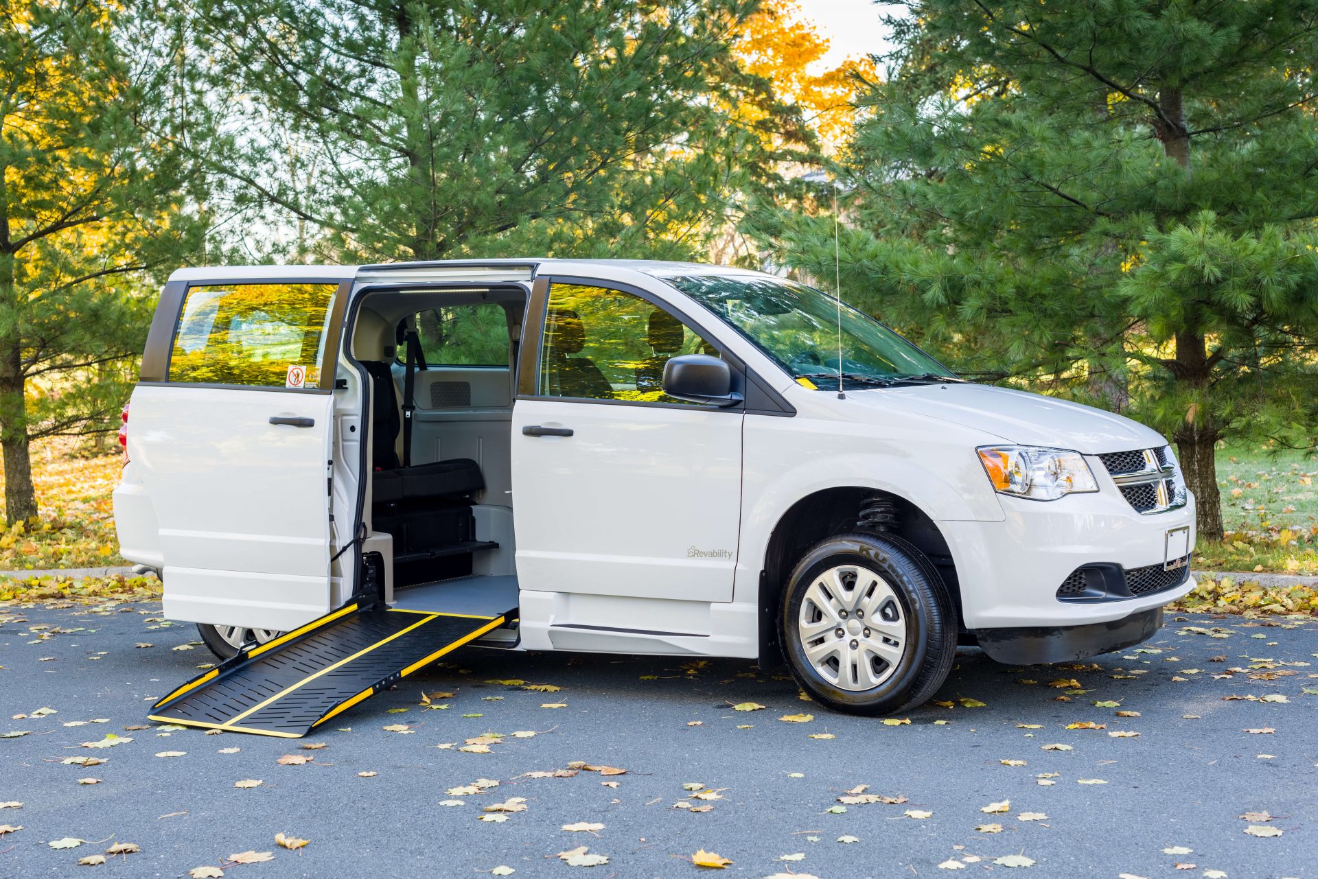 Wheelchair ramp for deals dodge grand caravan